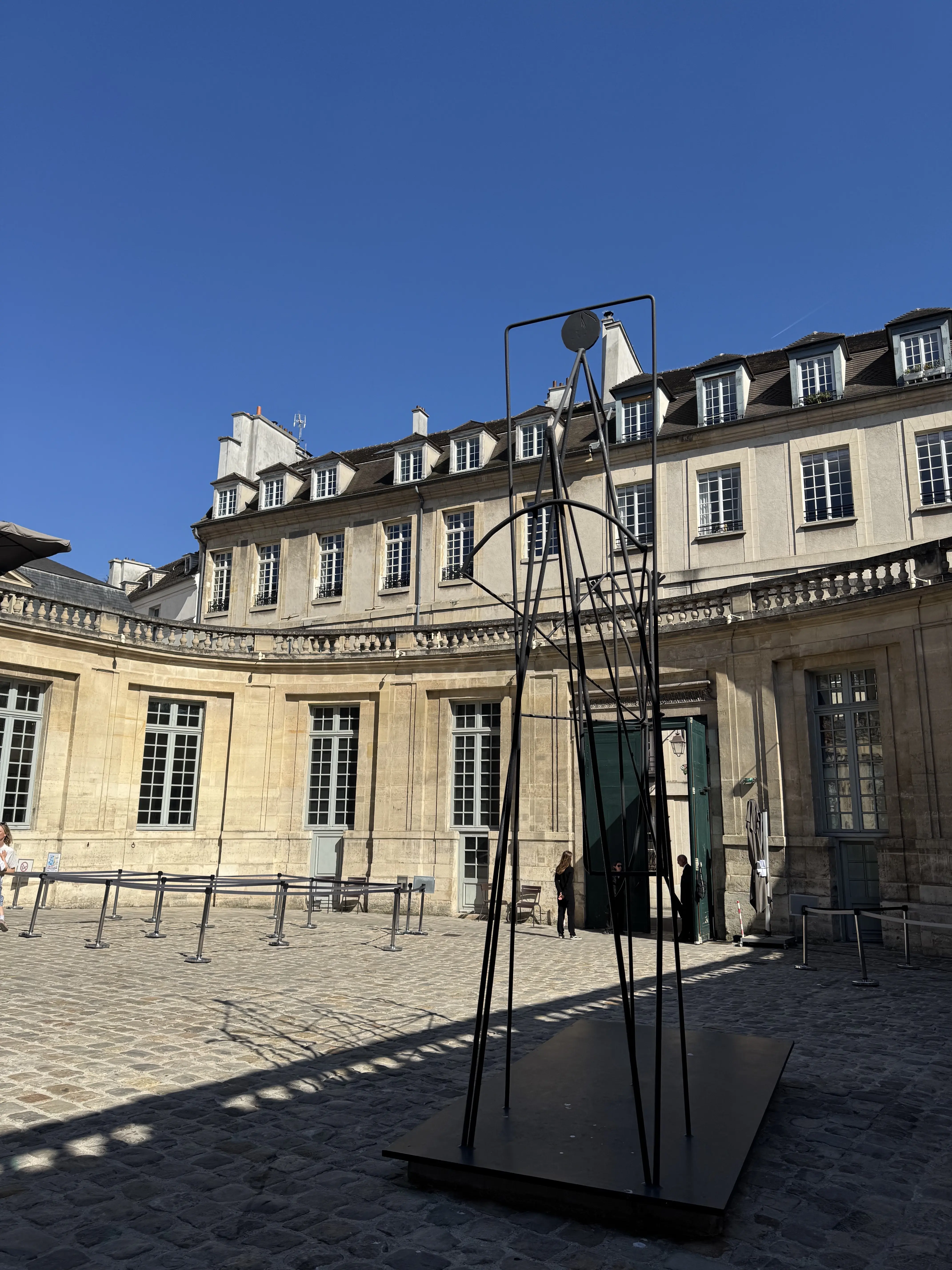 Paris Art Week, or the Art of Never Looking Like You’re Trying